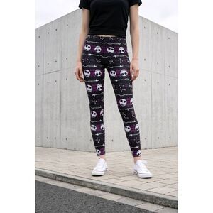 🔹️NWT Disney Purple & Black Jack Skellington Print Leggings Small